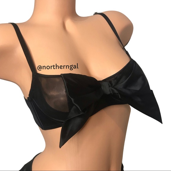 Victoria’s Secret Unlined Balconette Bow Bra - Picture 7 of 14